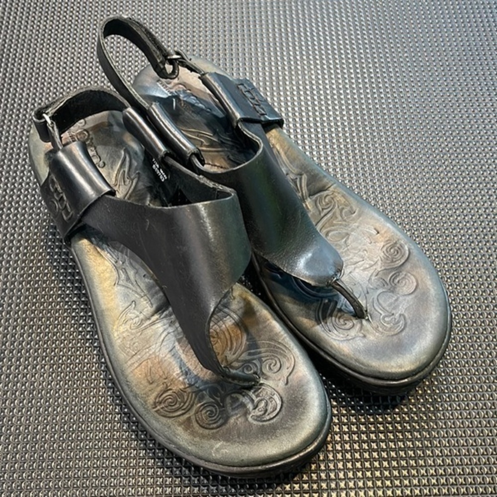 Born Sandals Black Leather Size 7